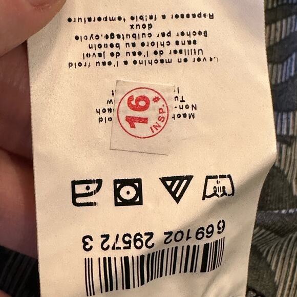 Two Hearts Womens Medium Maternity Black and White Patterned Dress - Picture 6 of 7